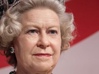 AI Chatbot Allegedly Backed Man's Plan to Kill Queen Elizabeth II