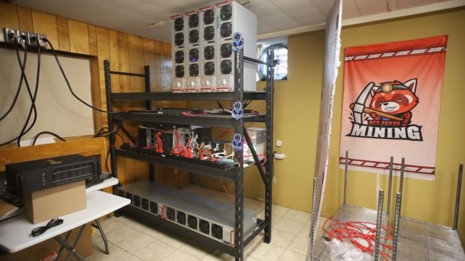 how-my-mining-shelf-is-setup.jpg how my mining shelf is setup